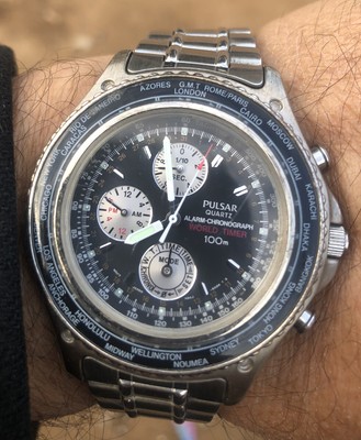 pulsar quartz alarm chronograph timer