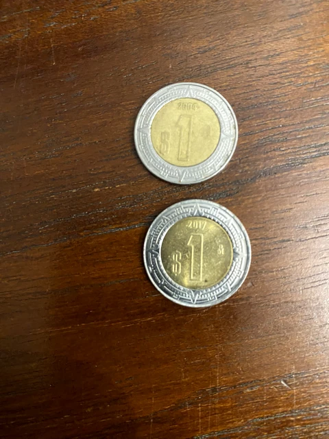1 Peso Mexico Bi-Metallic Coin 2004 & 2017