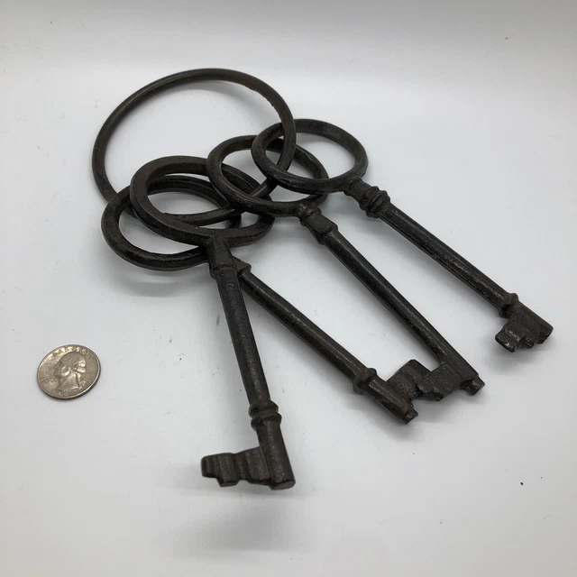 Skeleton Jailer Keys, Cast Iron, Decorative, Steampunk, Extra Large Heavy￼
