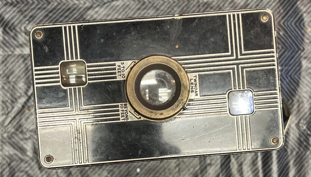 Jifffy Kodak Six-16 Camera Vintage Bellow Made In USA Twindar Lense
