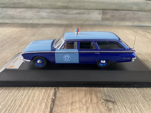 1/43 Premium X 1960 Ford Ranch Wagon Massachusetts State Police Trooper 3