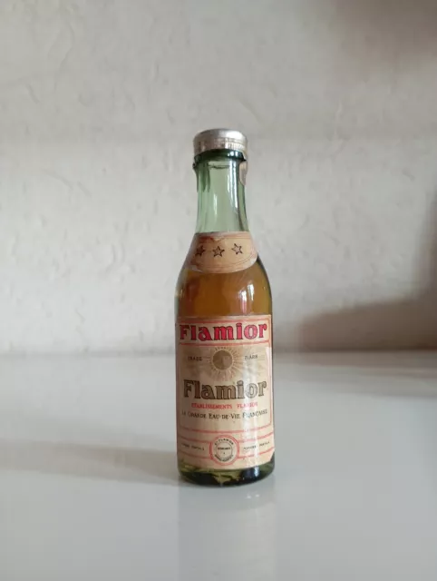 Very old mini bottle cognac/eau de vie Flamior 3 stars 3cl