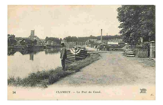 58 - Clamecy - Le Port du Canal - Animãe - Péniches - CPA - See Recto-Ver Scans