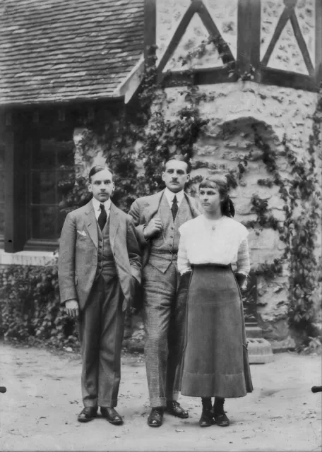 Vintage Family Black & White Photo Glass Plate 13x18cm Negative