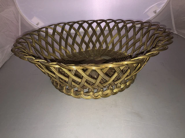 Vintage Solid Brass Wire Basket Weave/Woven Fruit/Decor Basket 12 1/2 X 12 1/2