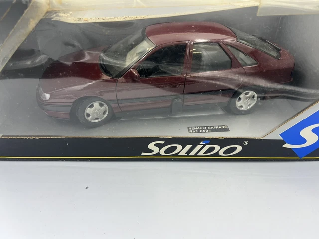 voiture miniature RENAULT SAFRANE 1/18 SOLIDO EN BOITE