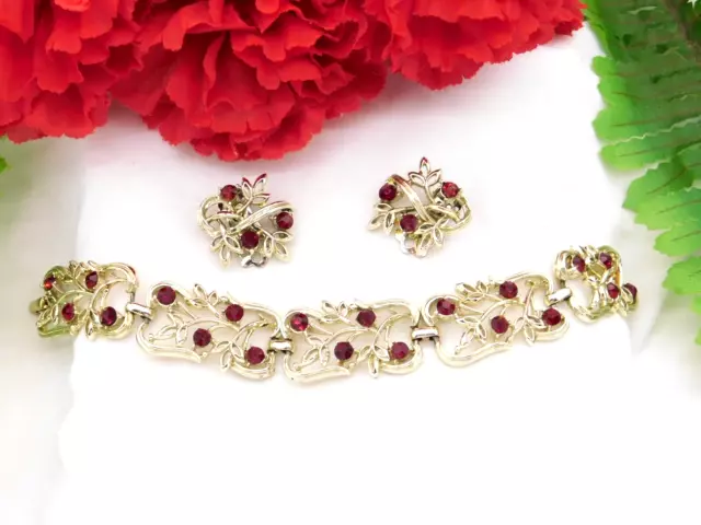 Vintage~Set~Coro~Red~Rhinestone~Floral~Gold~Tone~Boockchain~Bracelet~Earrings.