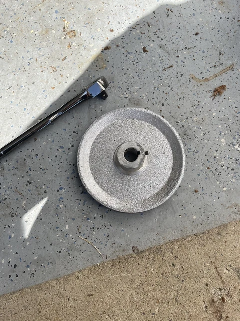 Jet JBS-14MW  14” Band Saw Lower Shaft Pulley