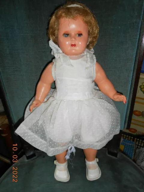 Poupée Gégé ancienne 38 cm avec ces vêtements d'origine + chaussures gégé