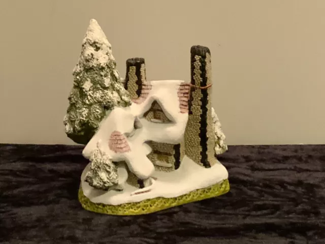 DAVID WINTER COTTAGE Snow Cottage Hand Painted Retired 1984