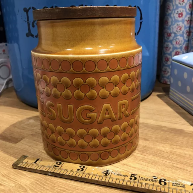 VINTAGE 1970s HORNSEA SAFFRON STORAGE JAR WITH WOODEN LID SUGAR Canister