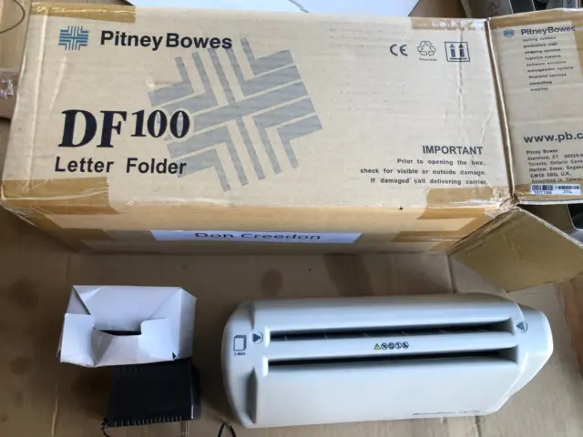 Pitney Bowes DF 100 PD FD10  Automatic Desktop Paper Letter Folder