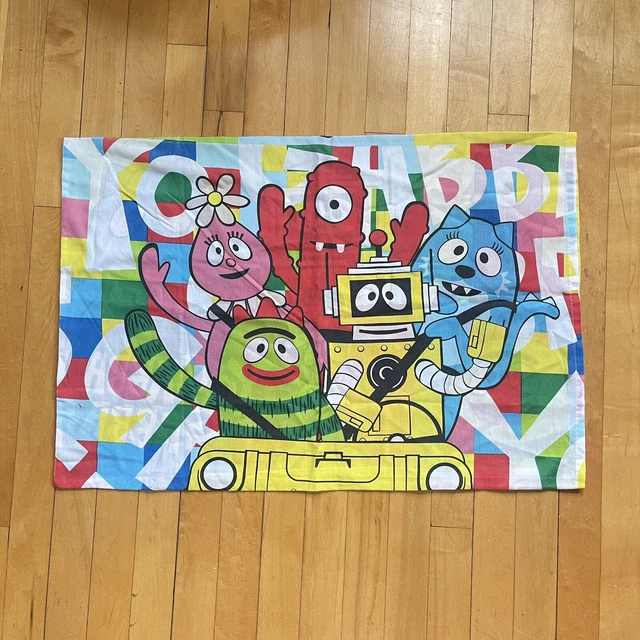 HTF YO GABBA GABBA Pillow Case Standard Size Muno Toodee Foofa Plex Brobee