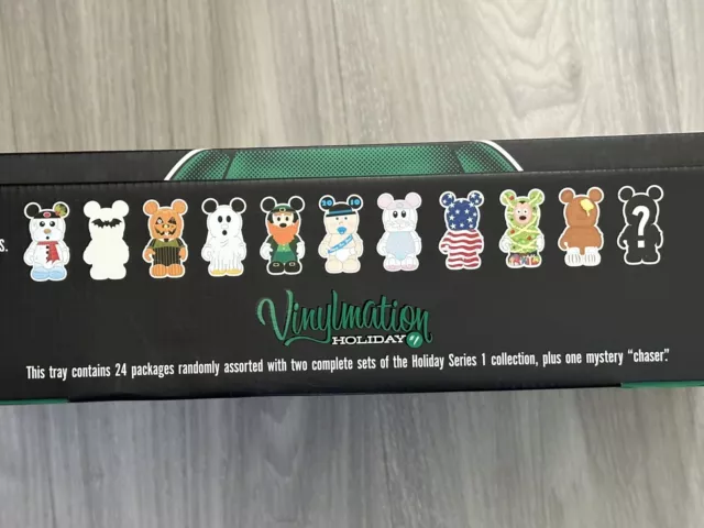 Disney Vinylmation Holiday 1 Case Tray of 23 Chase 3