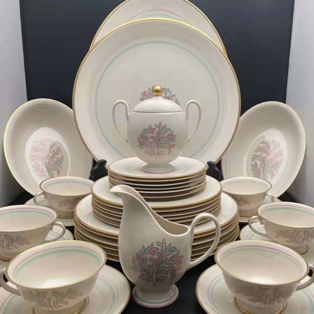 Franciscan Rossmore Masterpiece China Dinner Service for 6 1945-1952 USA 36 pcs