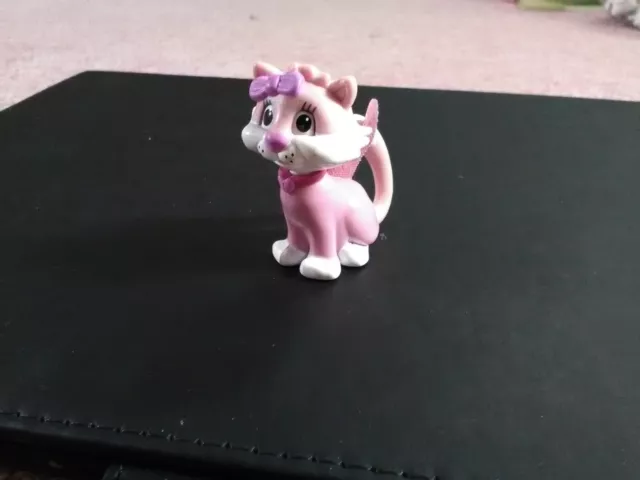 CLARKS YOTOY FAIRY Pink Magnetic Cat With Wings Toy Figure 1.5