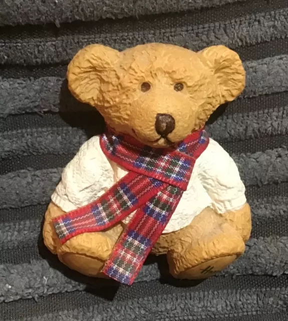 Rare Resin Harrods 2002 Christmas / Xmas Teddy Bear Fridge magnet - Giles