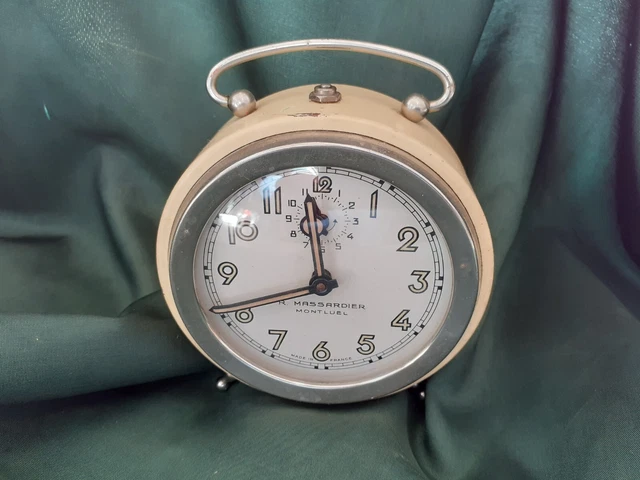 Réveil Mécanique Vintage R.Massardier Montluel