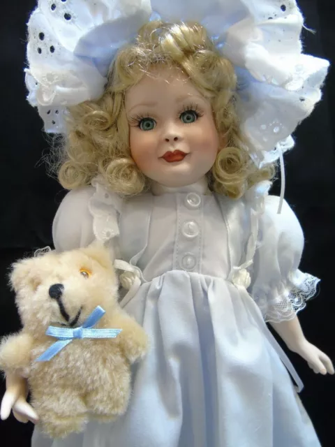1991 Elizabeth & Her Baby Bear 14 inch Porcelain Doll Paradise Galleries 
