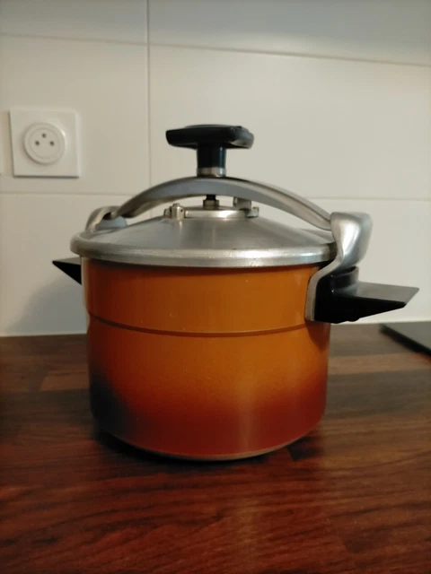 Cocotte Minute SEB Vintage - Aluminium - Fabriquée En France - époque 70/80 - état Fonctionnel