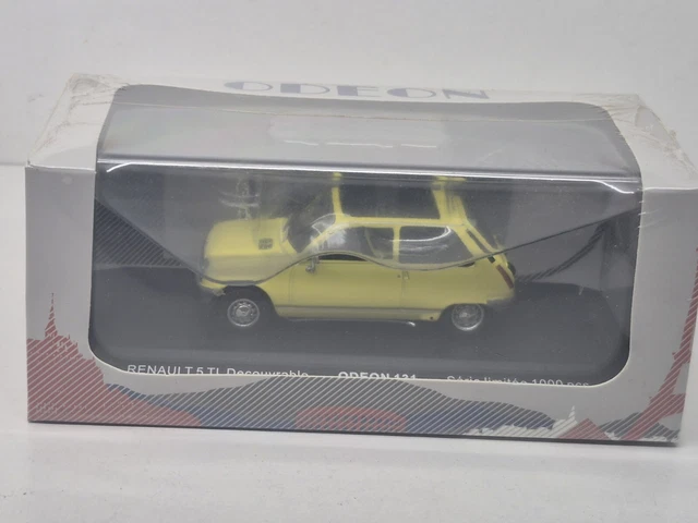 RENAULT 10, voiture miniature 1/43e ODEON 054