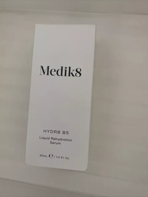 Medik8 Hydr8 B5 Serum 30ml