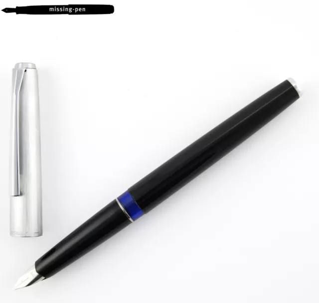 Pelikan 21 Silvexa Fountain Pen in Black Silver with 14 K F-nib (1965 - 1969)