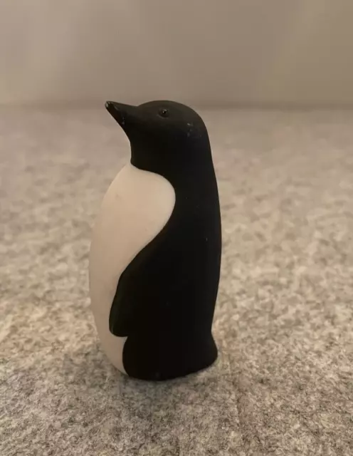 HIGHBANK Porcelain Scotland PENGUIN 3” Tall