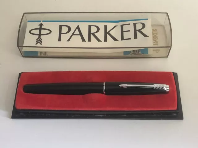 Vintage Boxed Parker Fountain Pen   -  Purchased 1972 -  LOT A1