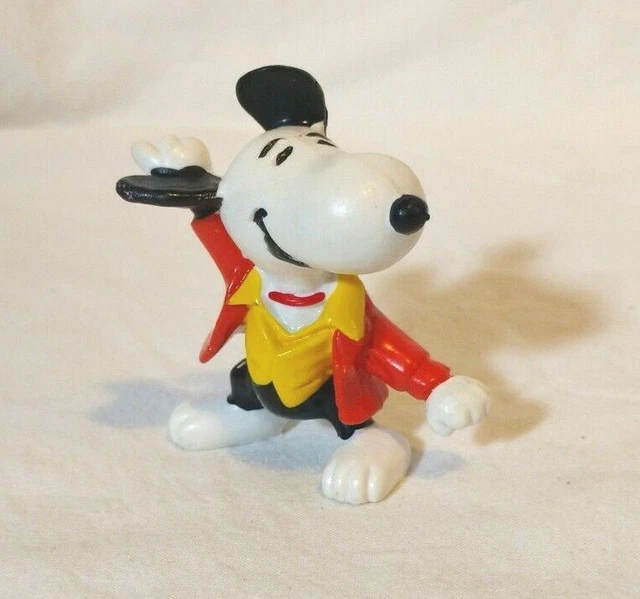Vintage Snoopy Peanuts Dog posable figure 1958 United Features