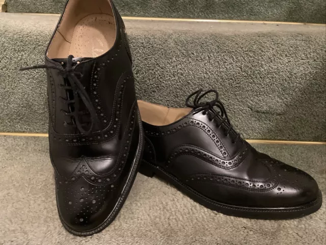 CLARKS BROGUES SHOES Mens Size UK 8 EU 42 Black Leather Lace Up