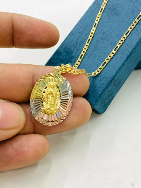 "Cadena y Medalla de la Virgen de Guadalupe Oro Laminado Para Mujer Tres Oros 20"