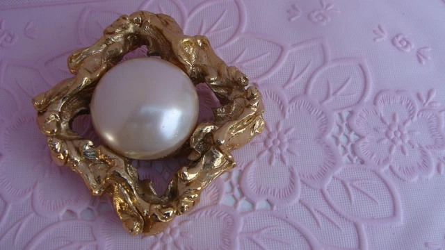 Broche Vintage Oversize Jacky De G Paris - Années 80, Ornement Pierreries Et Perles, Occasion
