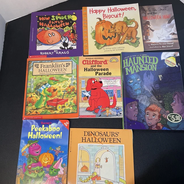 HALLOWEEN KIDS 8 Book Lot Franklin Biscuit Spider Barney Dinosaur 70s