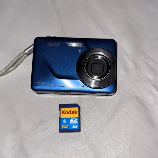 Kodak EasyShare C180 10.2MP Digital Camera Blue Tested & Working W/ 4gb SD Card