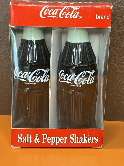 Vintage Green Bottle Coca-Cola Coke Ceramic Salt & Pepper Shakers New In Box