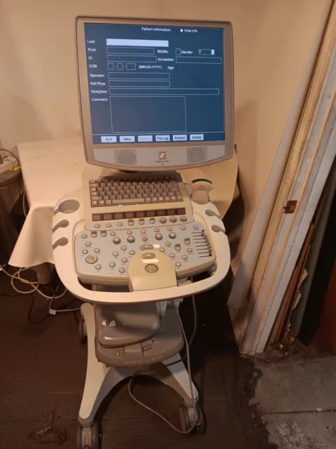 Zonare Z.One SmartCart 85000-00 Diagnostic Ultrasound System w/ probe