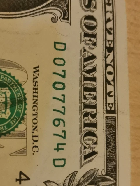 $1 One Dollar Bill Serial Number  OVER INKING ERROR D07077674D
