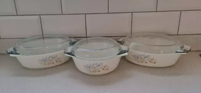 Vintage Blue Iris Pyrex Casserole Dishes with lids x 3