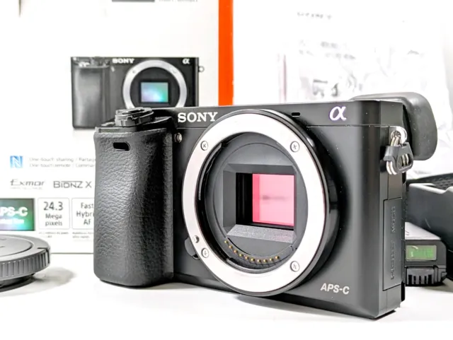 [MINT Shots 2,019] Sony Alpha A6000 24.3MP Digital Mirrorless Camera Body Black