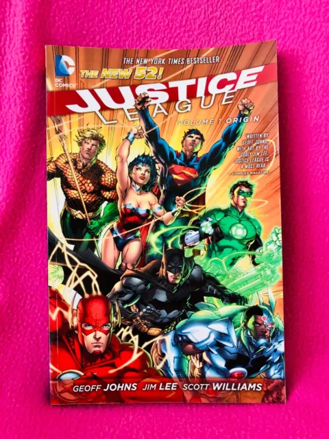 DC Comics New 52 Justice League Vol. 1 comic book by Geoff Johns and Jim Lee TPB