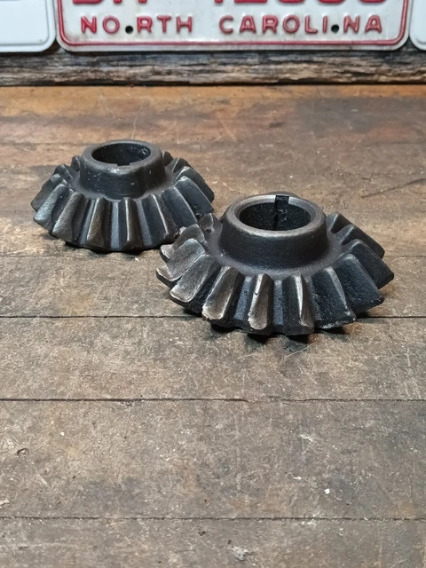 Vintage cast iron  gear sprocket Steampunk industrial lamp base project