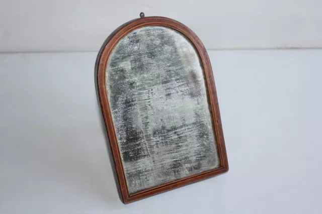 Petit miroir de table époque 19 ème siècle, en tilleul 11.5 cm x 17 cm
