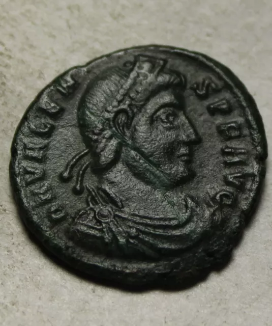 RARE GENUINE ANCIENT Roman coin Emperor Valens 365 AD Chi-rho labarum ...