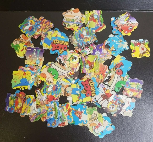 LARGE COLLECTION OF Vintage Warner Bros. Looney Toons Walkers Qubix