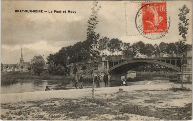 CPA Bray-Sur-Seine Le Pont et Mouy FRANCE (1101202)