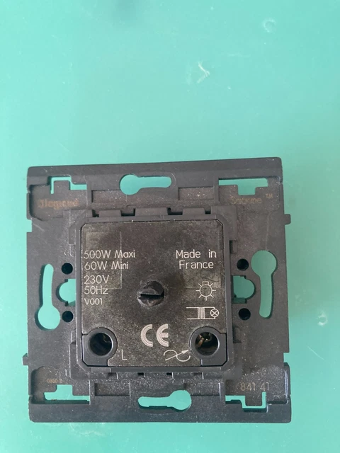 Variateur De Lumière Legrand Oteo 86168 - Prêt à Poser - Pour Installation Saillie