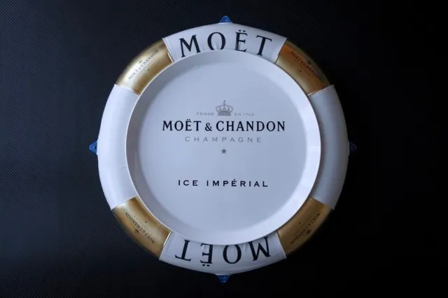 NEU!★ Moet & Chandon ★ Ice Imperial Floating Bar Schwimmreifen Tablett Moët Tray