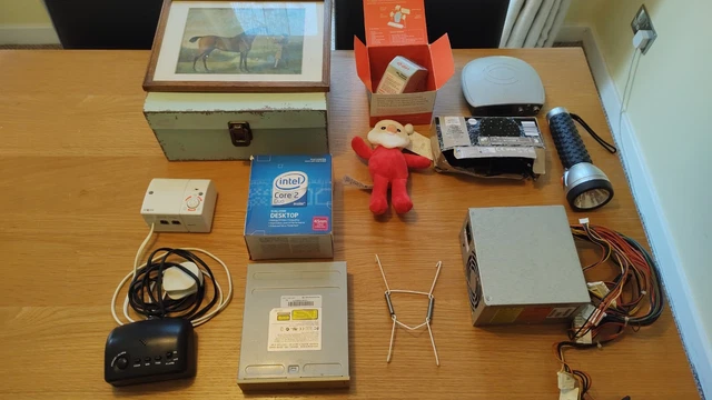 Job Lot - Mixed Electronics, Audio, Tech and Some Bric a Brac.
