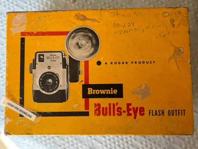 Kodak Brownie Bulls Eye Camera Kit w/Strap, Flash Outfit, Bulbs & Orig Box As Is